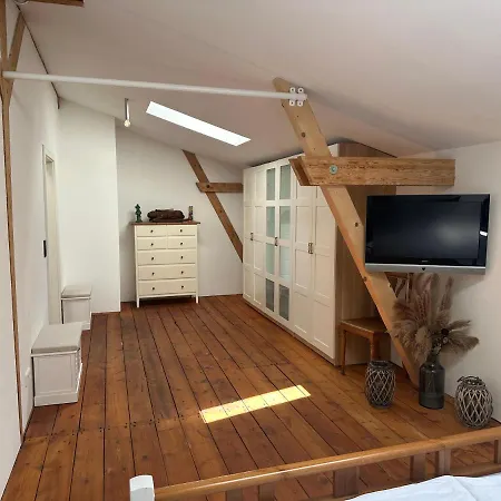 Apartment Urlaub In Einer Historischen Wassermuehle An Der Trave